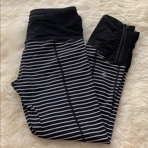 Lululemon parallel strip runday crop